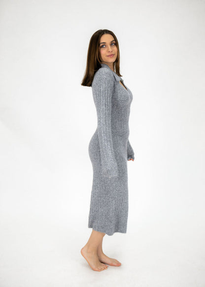 Elegant Ribbed Knit Midi Dress