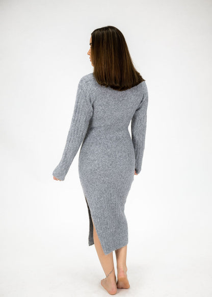 Elegant Ribbed Knit Midi Dress